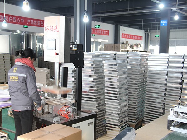 化妝品包裝盒定做的發展趨勢如何？