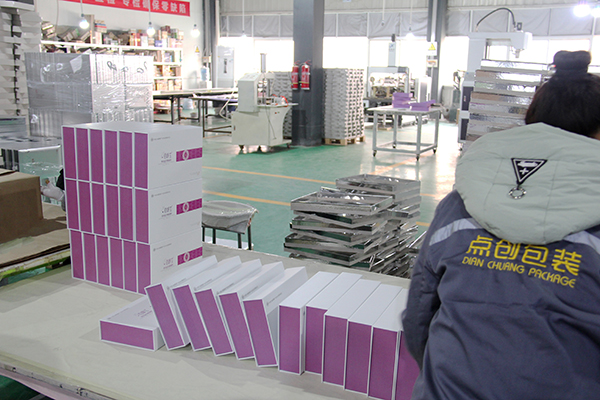 廠里---包裝盒定做