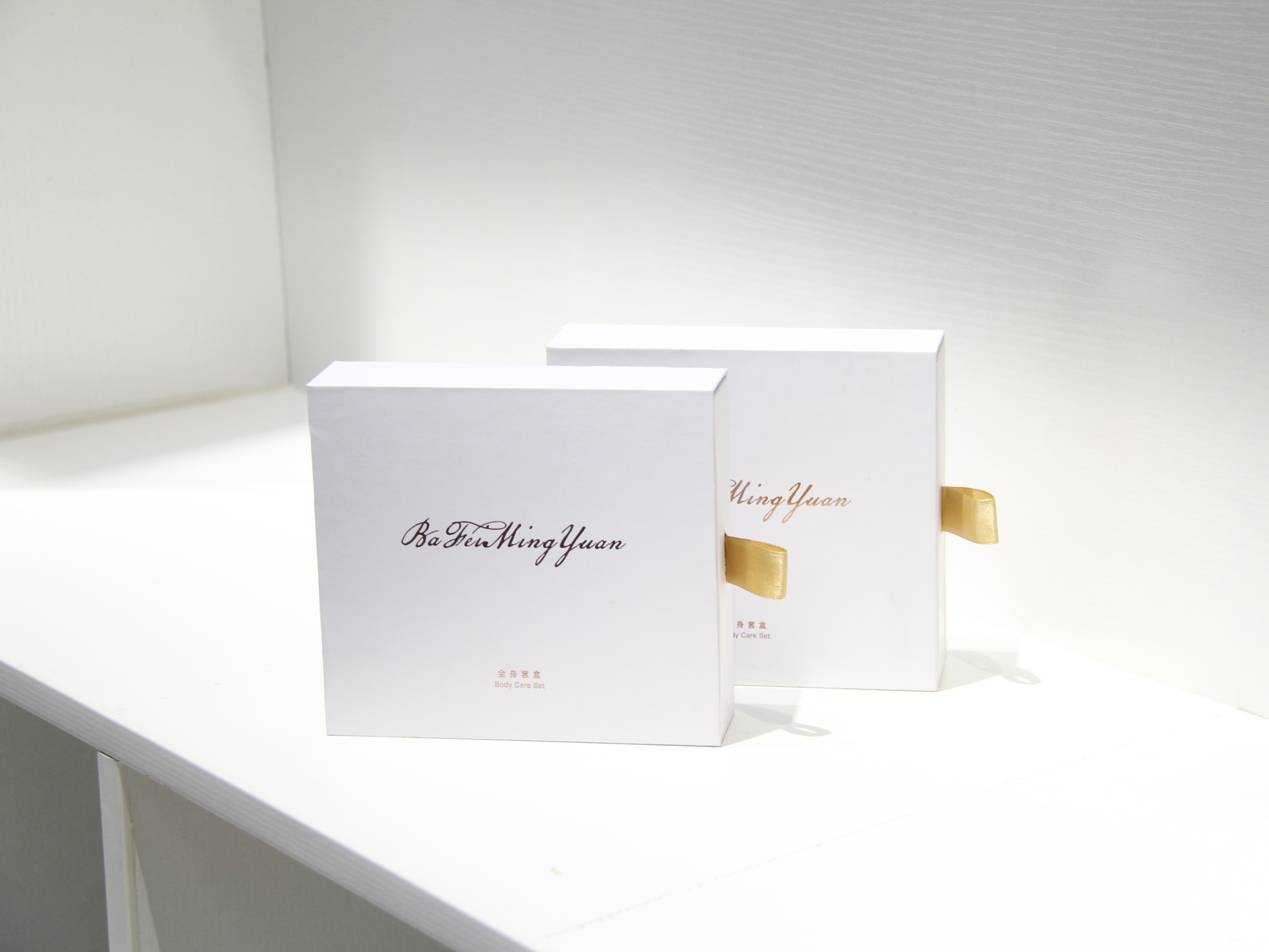 彩盒包裝盒爆邊問題如何解決：