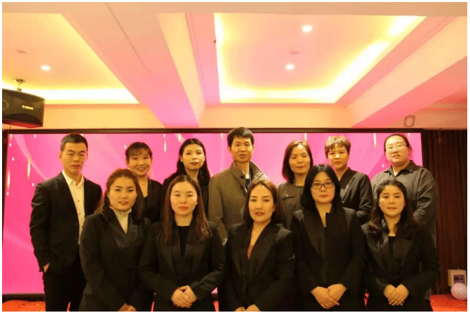 2020團(tuán)結(jié)一致，為夢(mèng)加油！_08