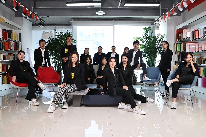 點創(chuàng)包裝的設(shè)計團隊 點創(chuàng)包裝的設(shè)計團隊