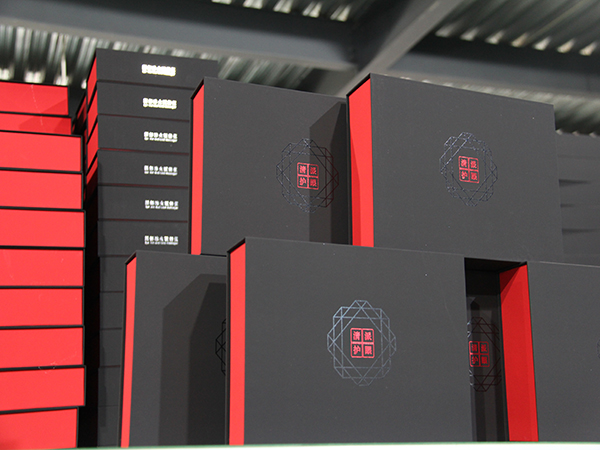 化妝品包裝盒定做